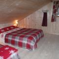 CHAMBRE A L'ETAGE